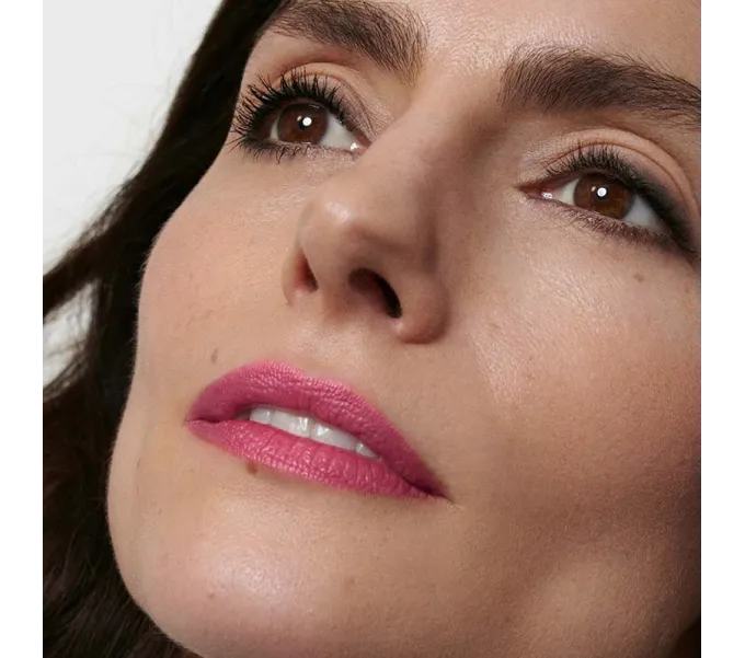 Comprar online BARRA LABIOS 03 CAMELLIA LIPSTICKDR. HAUSCHKA